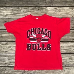 VINTAGE BULLS TEE